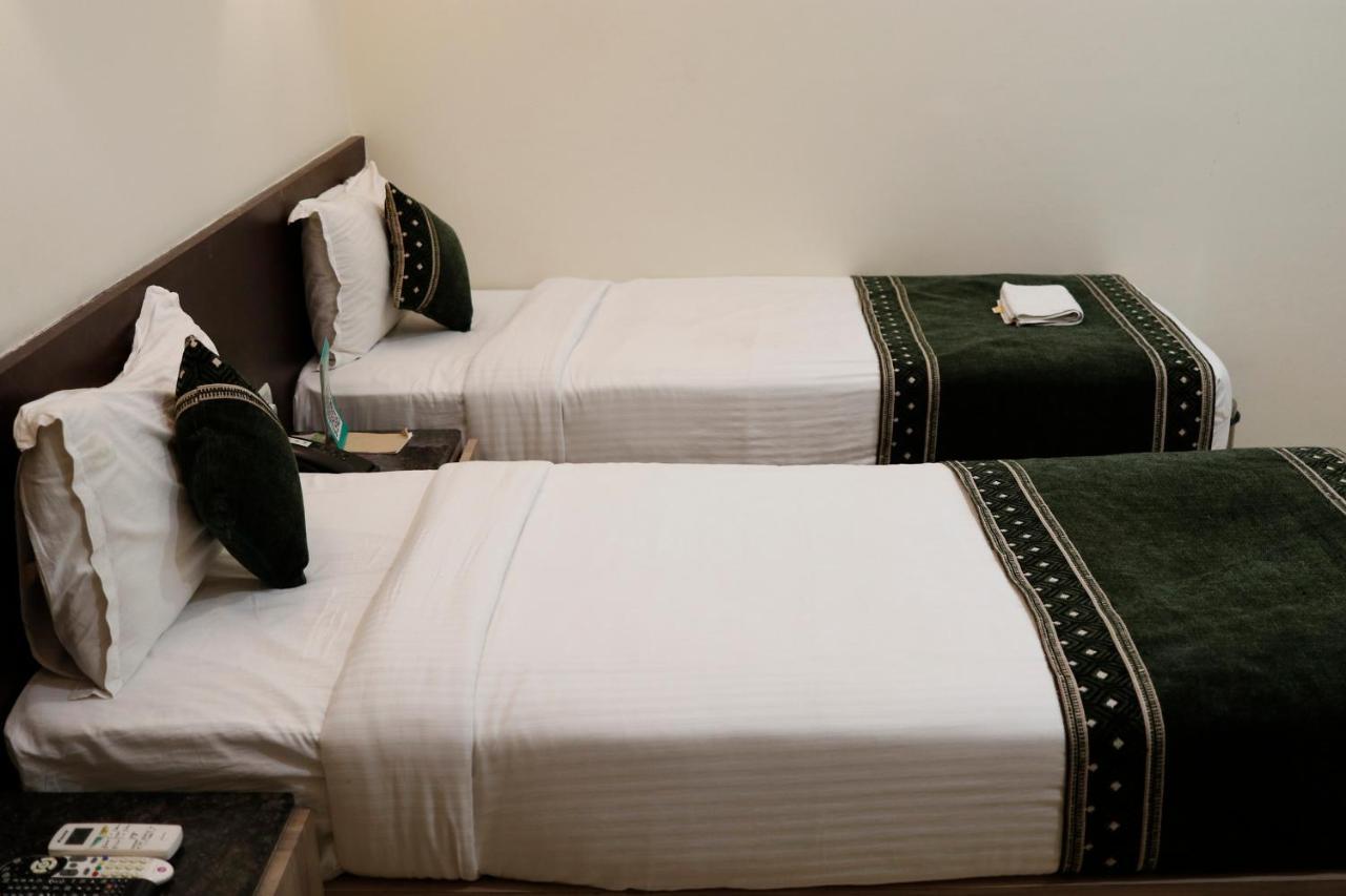 בהיאנדר The Myriad Hotel מראה חיצוני תמונה